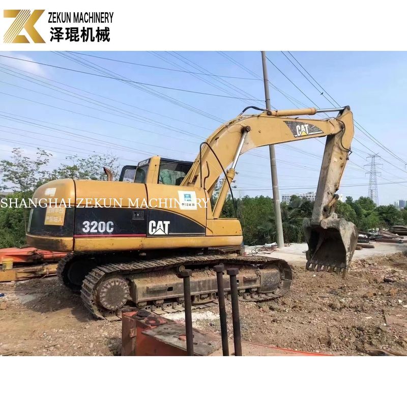 Escavatore usato CAT 320C 320 Ore di lavoro 4001-6000 Capacità del secchio 0,8m3