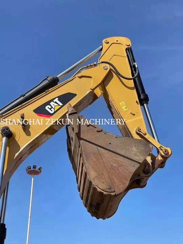 Apparecchiature di costruzione di seconda mano Cat 390F Escavatore a trascinatore con motore Cat 390 KW