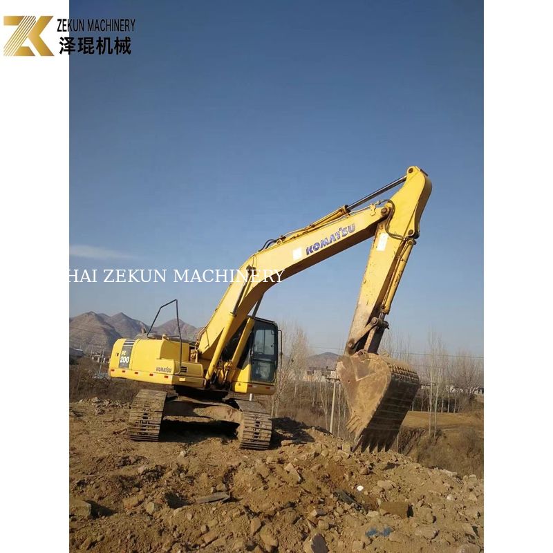 Komatsu PC200-7 Crawler Excavator 20 tonnellate utilizzato nel 2015 per macchine da costruzione