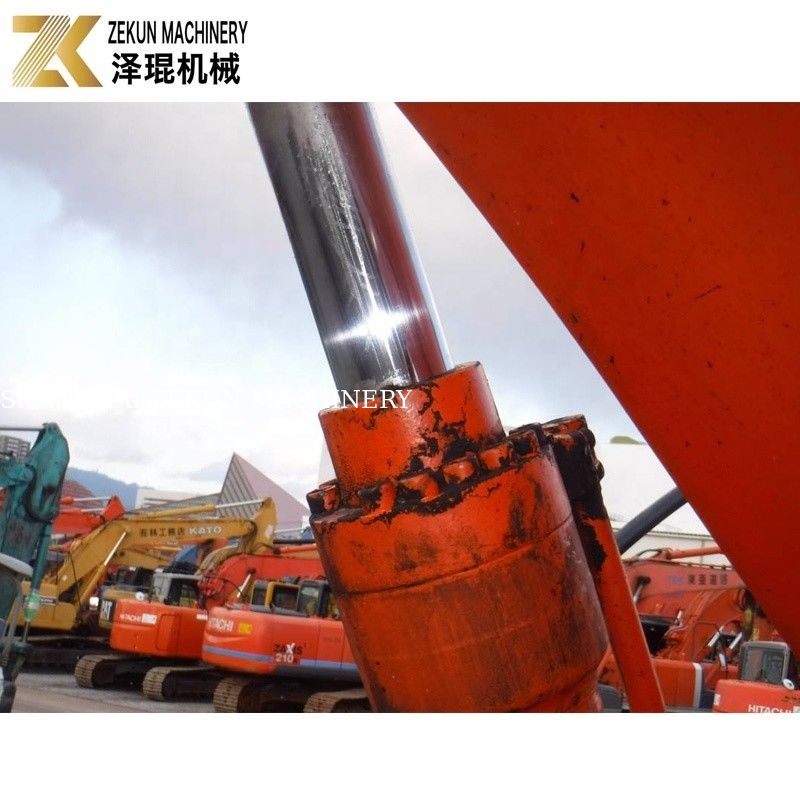 Cilindro idraulico originale utilizzato nell'escavatore Hitachi Zaxis 200 con motore CC-6BG1T
