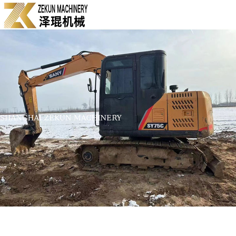 7.5ton SANY 75C escavatore utilizzato con altri cilindri idraulici e nel 2015