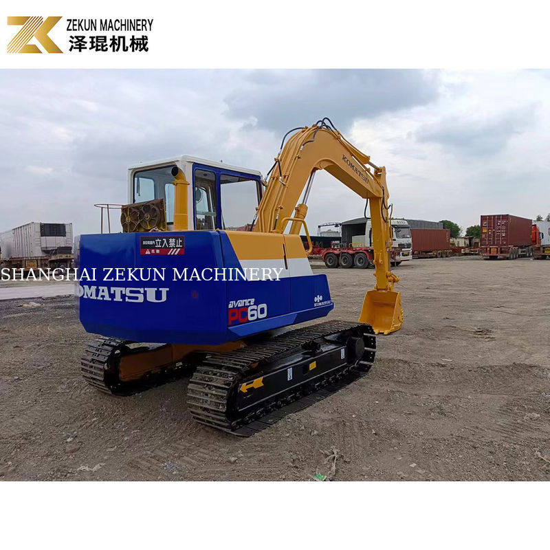 Giappone Komatsu PC60-6 escavatore a basso peso di 6 tonnellate e in buone condizioni