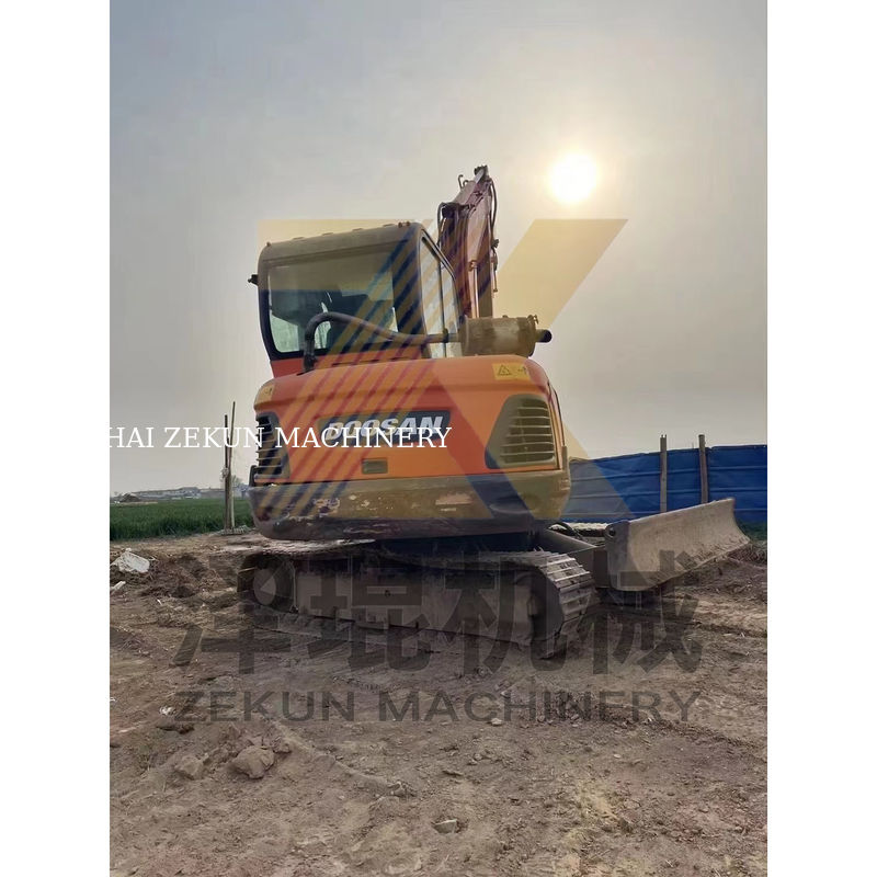 2015 Usato Doosan DH60-7 escavatore in buone condizioni buona 5500 KG peso della macchina