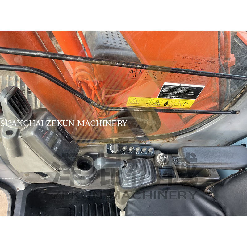 110 KW Escavatore di seconda mano ZX200 Escavatore pesante usato per le vostre esigenze di costruzione