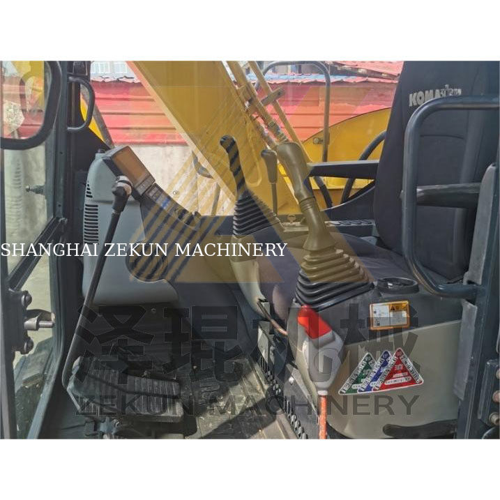 6.59TON Peso operativo 2022 Usato Komatsu PC70-8 escavatore per le vostre esigenze