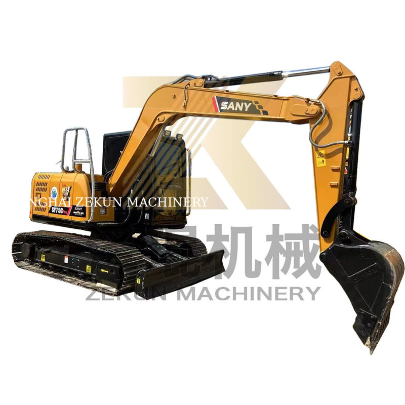 Escavatore Sany 75 C Pro di seconda mano con cilindro idraulico originale e motore ISUZU