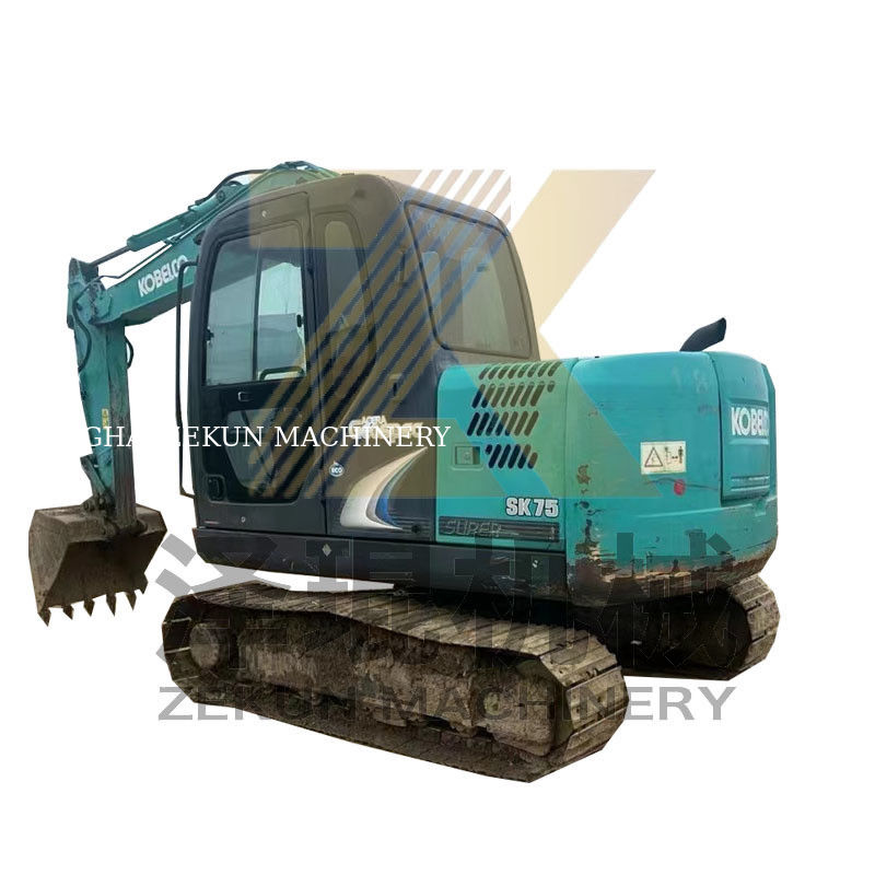 0.4m3 Capacità del secchio 2017 Usato Kobelco 907 E307D Sk75 Sk75-11 Escavatore a Shanghai