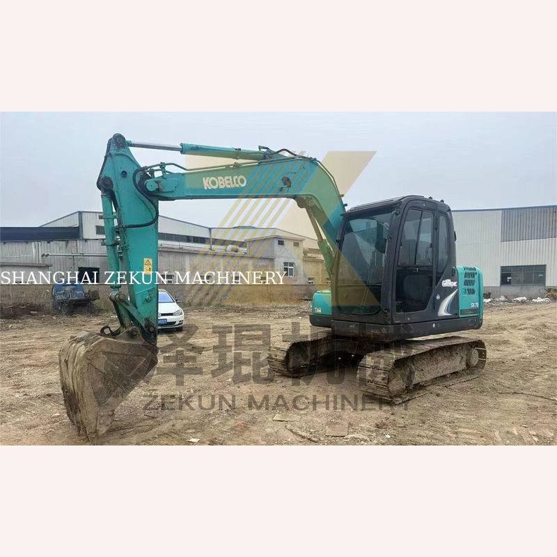 0.4m3 Capacità del secchio 2017 Usato Kobelco 907 E307D Sk75 Sk75-11 Escavatore a Shanghai