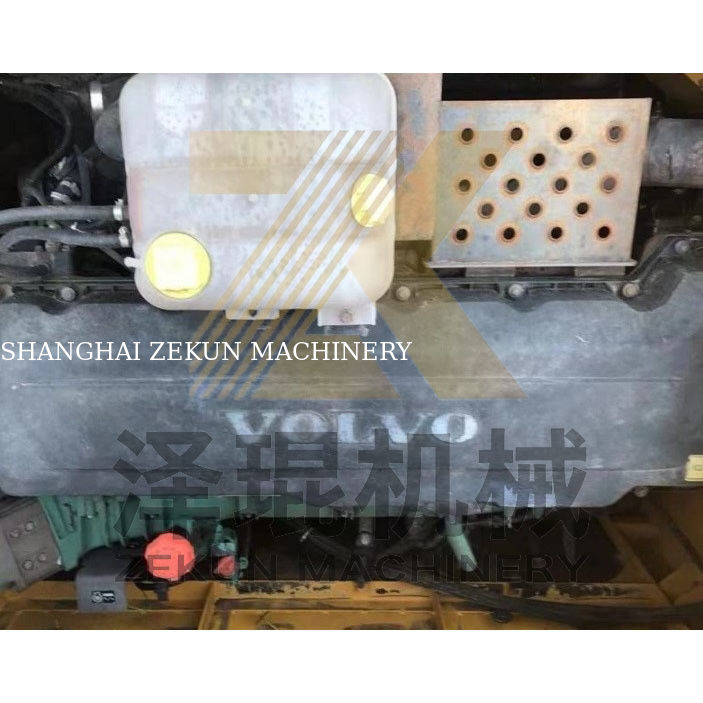 Escavatore Volvo EC480 usato con capacità di secchio di 3,3 m3 e altre valvole idrauliche