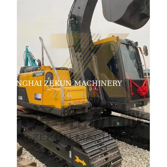 84 KW Escavatore Volvo EC140DL usato in buone condizioni