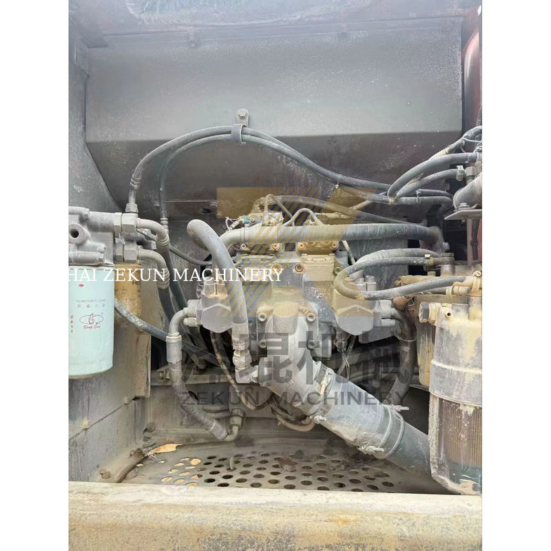 Hitachi ZX200-3 Crawler Excavator con motore ISUZU 6500 ore di lavoro a Shanghai