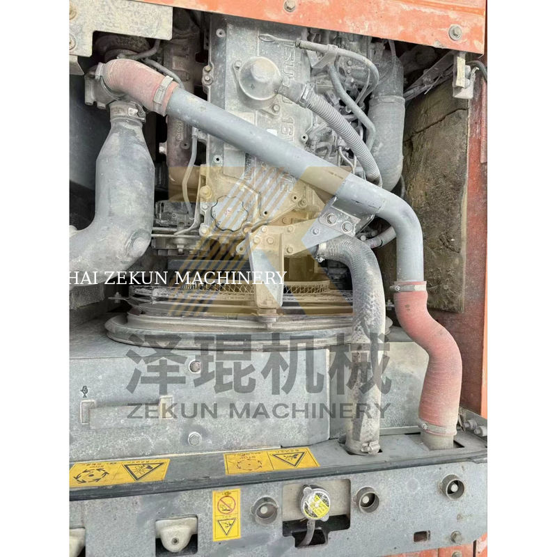 Hitachi ZX200-3 Crawler Excavator con motore ISUZU 6500 ore di lavoro a Shanghai