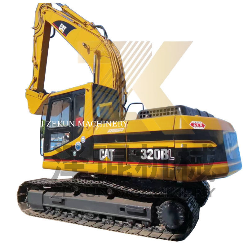 Escavatori usati Cat 320 BL con capacità di 0,92 m3 e 2001-4000 ore di lavoro