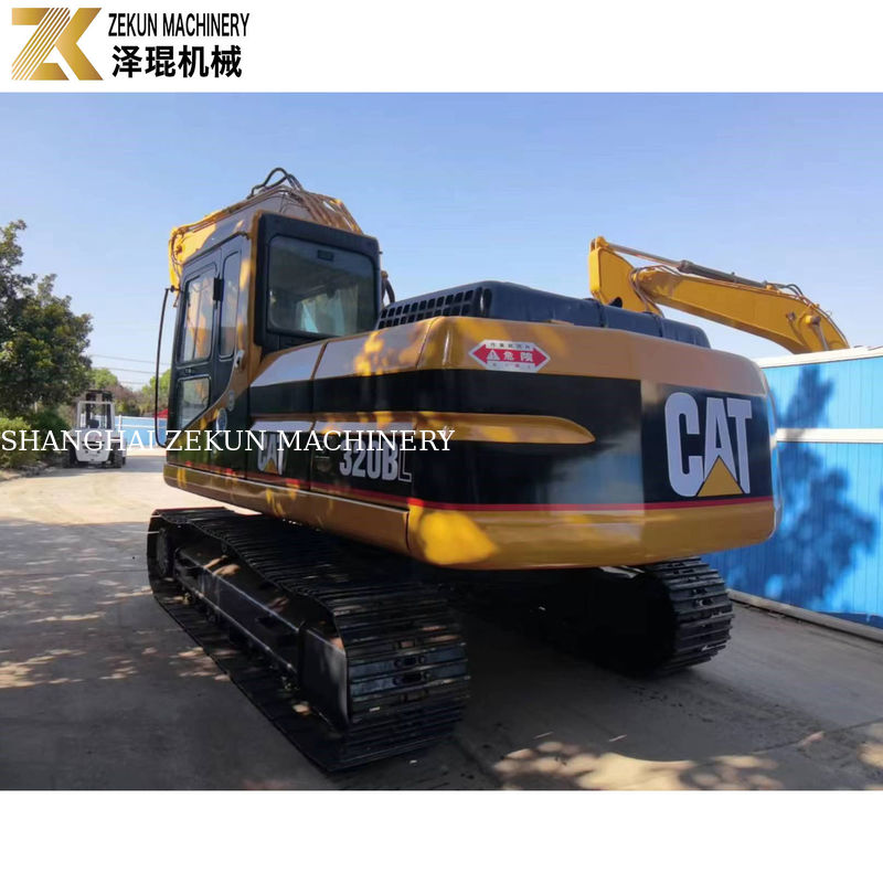 Escavatori usati Cat 320 BL con capacità di 0,92 m3 e 2001-4000 ore di lavoro