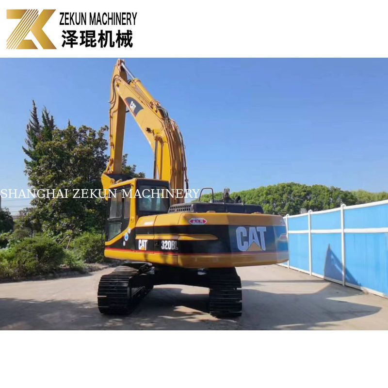 Escavatori usati Cat 320 BL con capacità di 0,92 m3 e 2001-4000 ore di lavoro