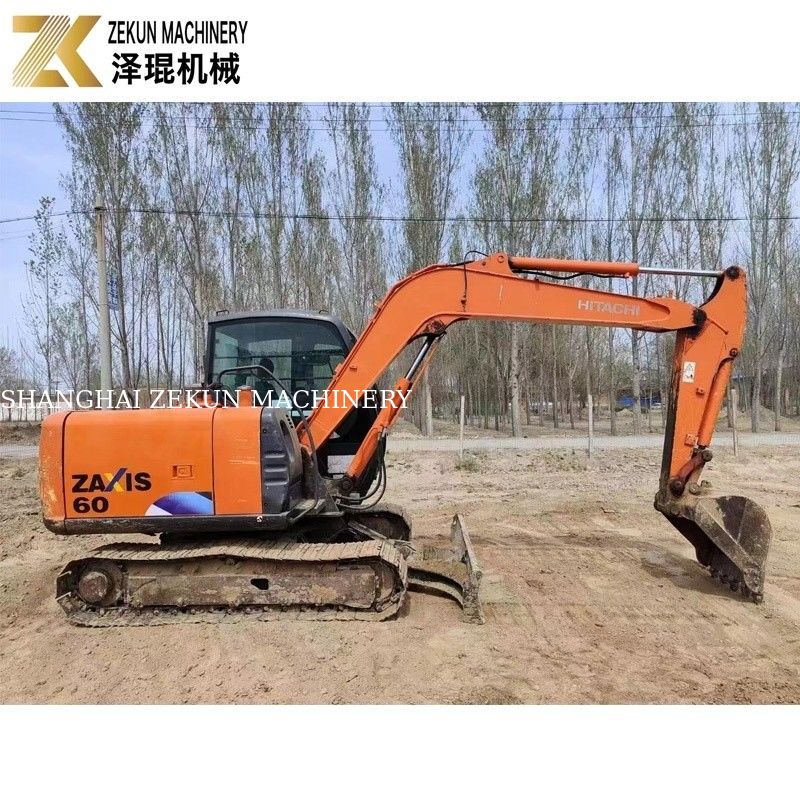 Escavatore manuale Hitachi ZX60 Escavatore a striscia 0,22m3 Capacità del secchio 2013 Anno