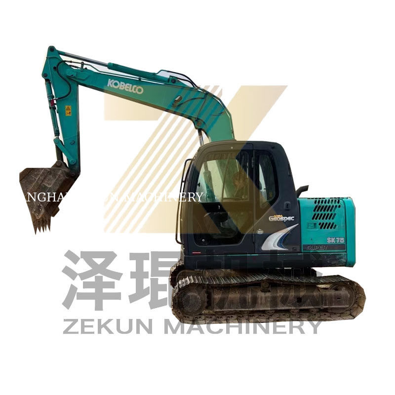 Escavatore usato Kobelco SK75-8 in ottime condizioni in vendita a Shanghai