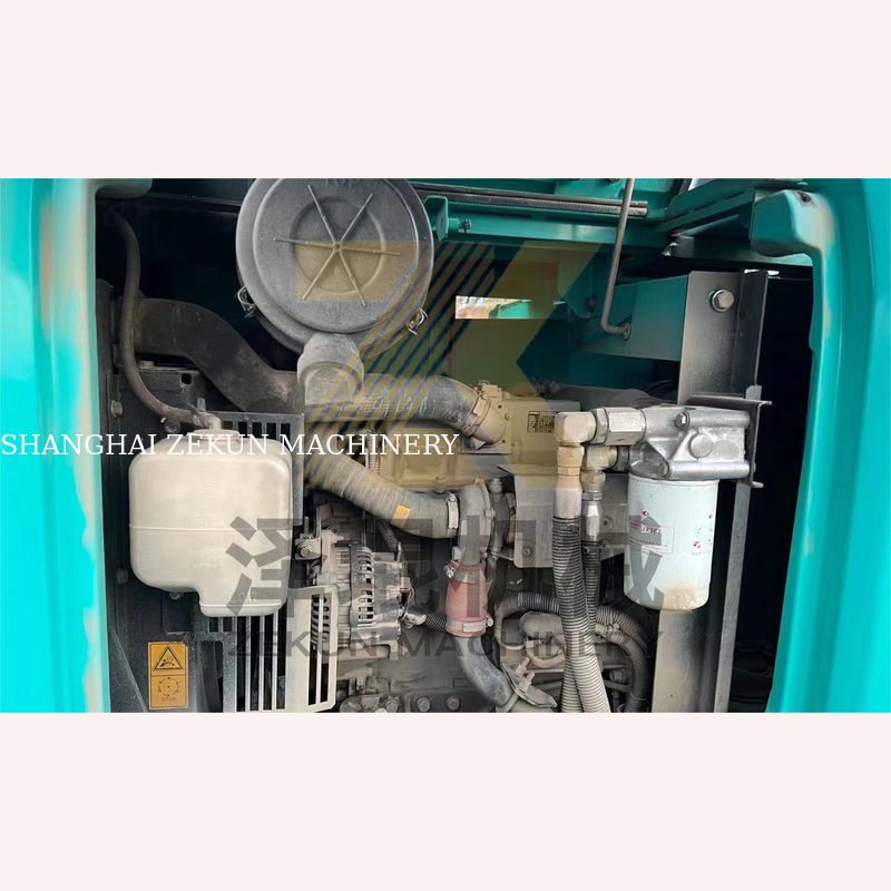 Escavatore usato Kobelco SK75-8 in ottime condizioni in vendita a Shanghai