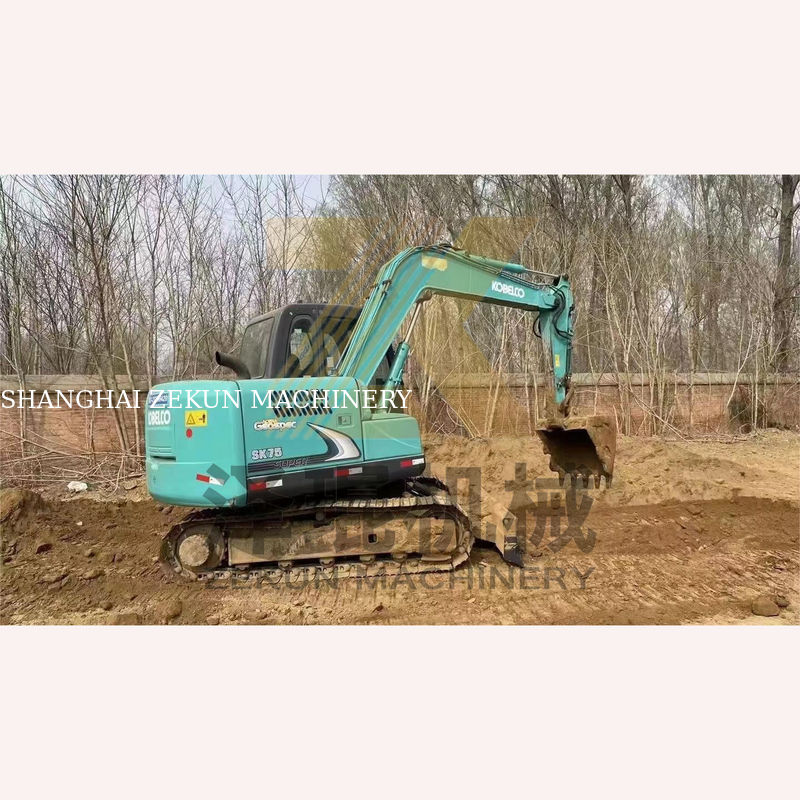 4001-6000 ore di lavoro Usato Kobelco SK75-8 SR escavatore per alle aste di Shanghai