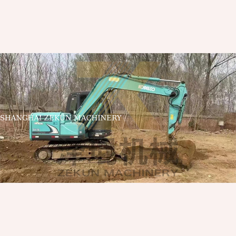 4001-6000 ore di lavoro Usato Kobelco SK75-8 SR escavatore per alle aste di Shanghai