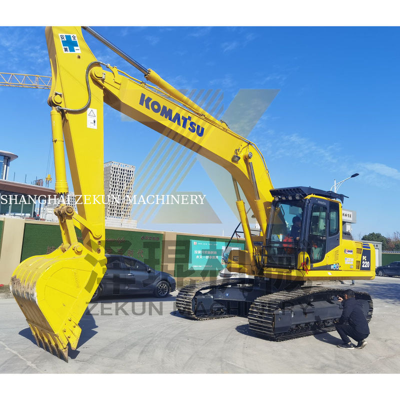 Ottimo affare su Komatsu PC220-22TON escavatore con 1170 ore di lavoro Non perdere