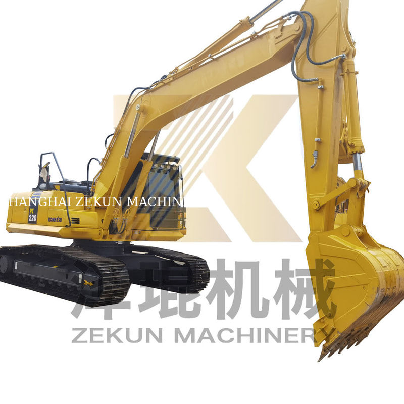Escavatore Komatsu 220 PC220 da 22 tonnellate con una capacità di 1 m3 e 1050 ore di lavoro