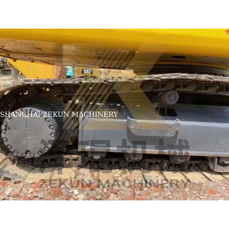 Usato Komatsu PC200-8 PC200 Escavatore Macchina di movimento terra con 0.8m3 Capacità secchio