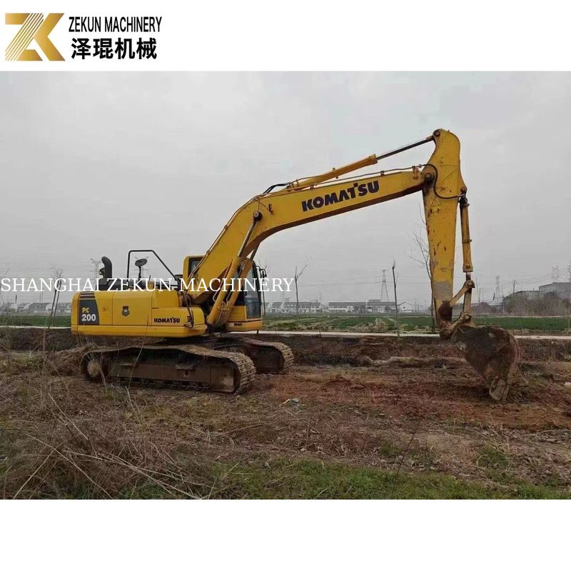 Usato Komatsu PC200-8MO Crawler Excavator 2001-4000 ore Medio