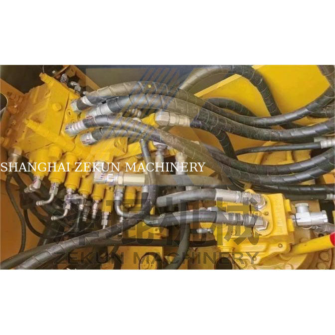 Escavatori Komatsu di seconda mano PC120-6 PC130-7 PC128 13 tonnellate 12600 kg a Shanghai