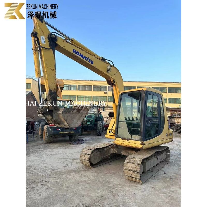 Usato Giappone Komatsu PC60-7 escavatore 6Ton colore originale KOMATSU motore