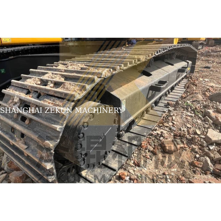 Escavatore Komatsu PC220-8 usato con pompa idraulica originale in vendita