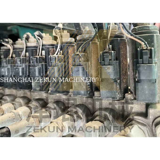 Altre pompe idrauliche utilizzate Kobelco SK200-8 escavatore e 20000 KG peso della macchina
