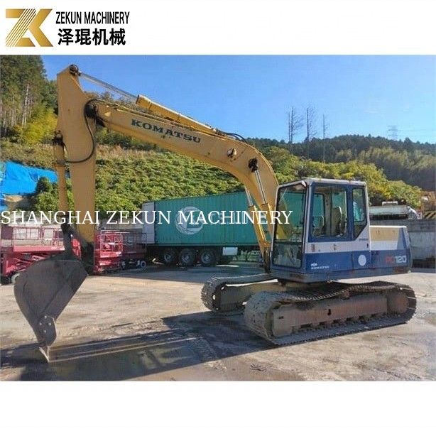 Piccolo escavatore idraulico con 12800 kg di peso Komatsu PC 120-5 in buone condizioni