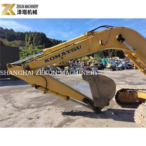 Piccolo escavatore idraulico con 12800 kg di peso Komatsu PC 120-5 in buone condizioni