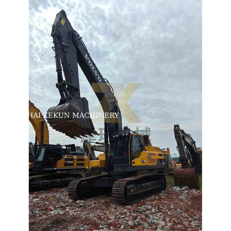 Escavatore Volvo Ec480DL usato con capacità di 1.77-3.8m3 e in buone condizioni