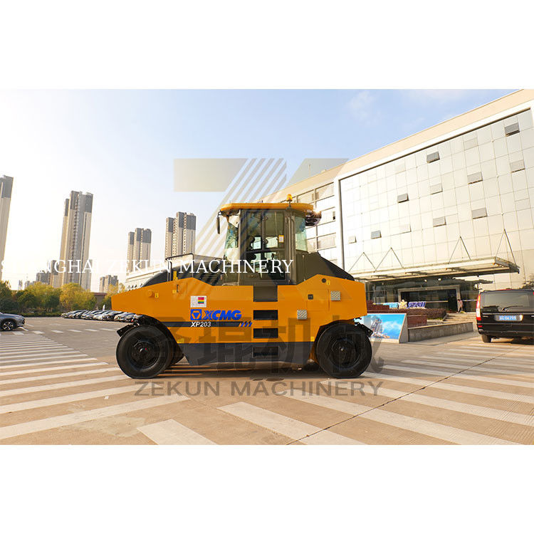 13 tonnellate di pneumatici XCMG XP203 China Stage II Road Construction Equipment