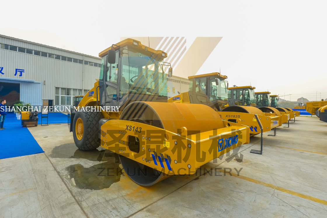 14 tonnellate XCMG XS143 Vibratory Roller China Stage II Equipment