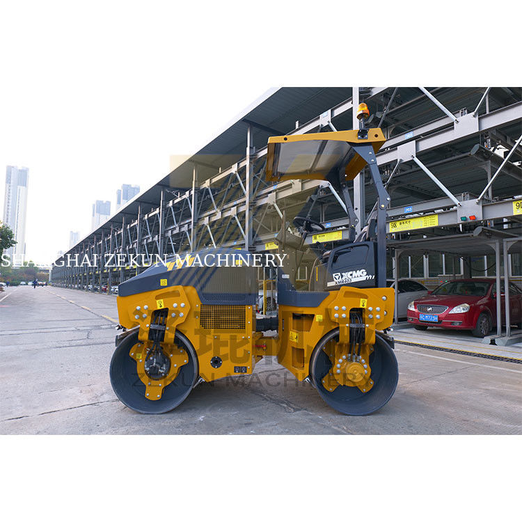 4t XCMG XMR403 Roller vibratore leggero Cina Fase III
