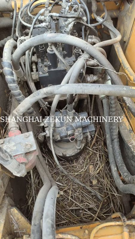 2015 Hyundai R150-9 escavatore con martello e 5.300 ore di lavoro aumentare la produttività