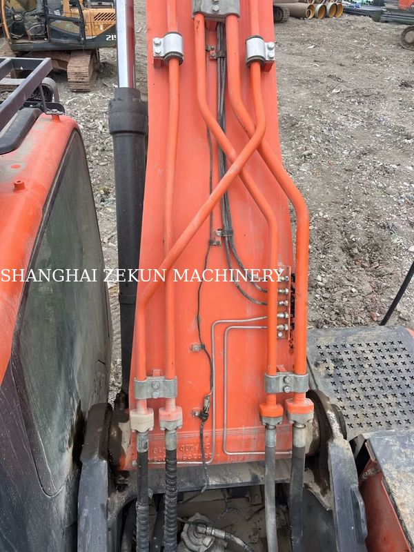Escavatore Doosan DX380 usato del 2020 con 4 816 ore di lavoro in buone condizioni