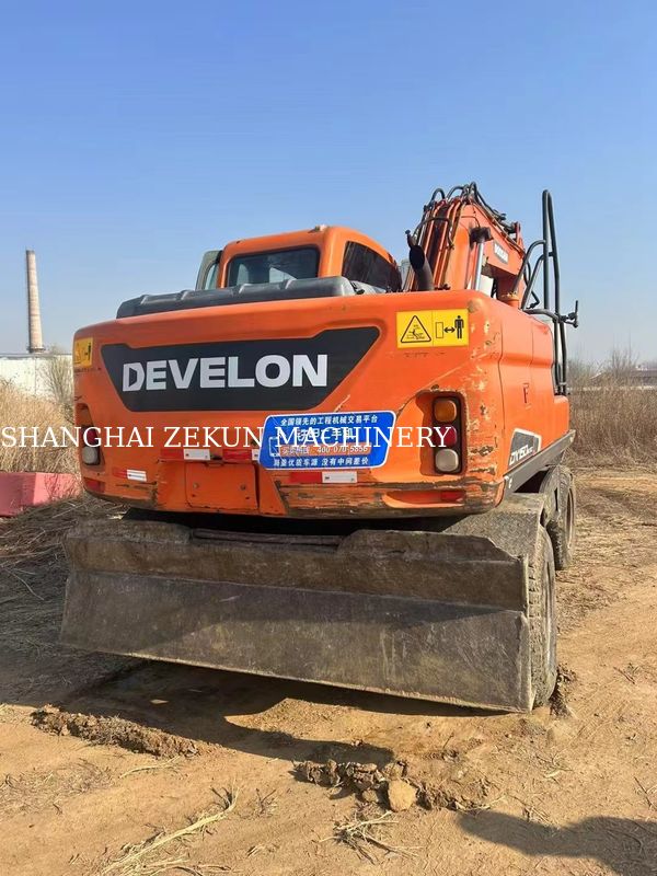 Doosan DX150W-9C Escavatore 15 tonnellate Tipo ruota in vendita
