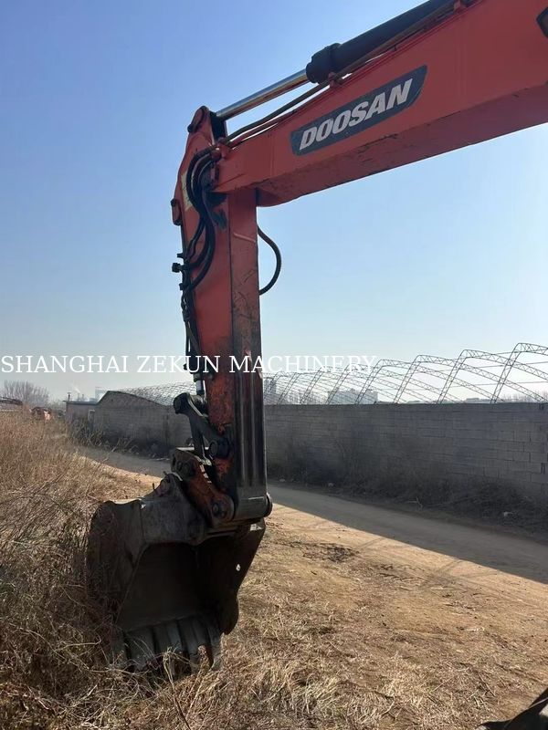 Doosan DX150W-9C Escavatore 15 tonnellate Tipo ruota in vendita