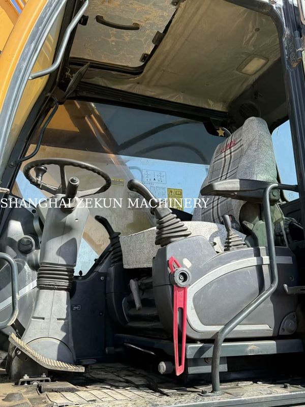 2014 Hyundai R210W-9 Escavatore a ruote da 21 tonnellate Perfetto per progetti di costruzione
