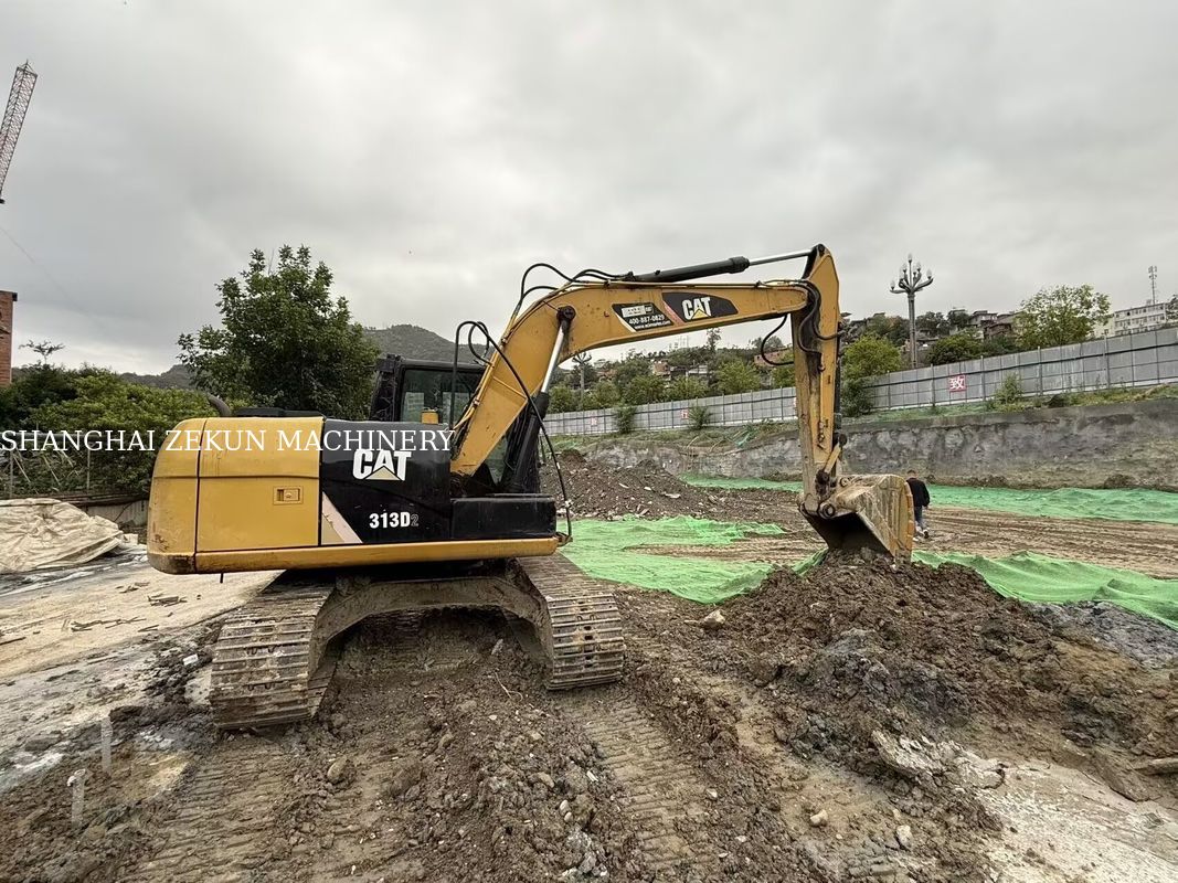 2016 Caterpillar 313D2 Escavatore idraulico classe 13 tonnellate scelta definitiva per lavori pesanti