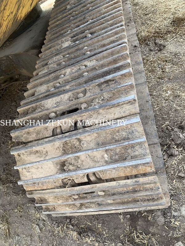 2015 Komatsu PC210LC-8MO escavatore con peso operativo di 100 kg e raggiungimento di scavo massimo di 9