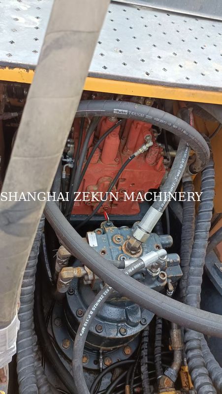 Escavatore gommato Hyundai R210W-9, capacità serbatoio carburante 330 L e valvola idraulica