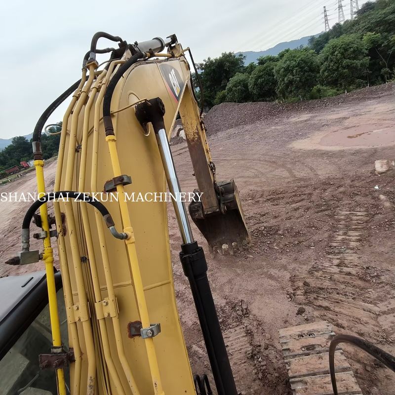 2016 CAT 320D escavatore di 20 tonnellate con motore CAT C6.4 ACERT profondità massima di scavo 680 mm