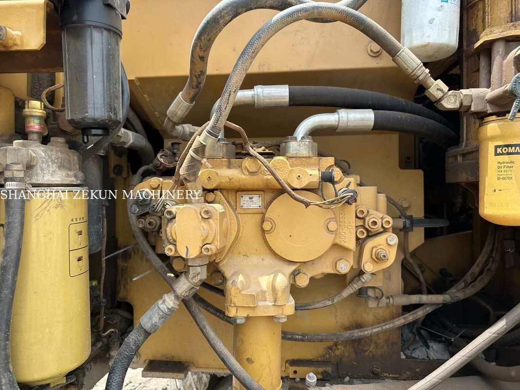 2014 CAT 320D2 Escavatore 10 812 ore e prestazioni Flusso idraulico 2 × 214 L/min Velocità di viaggio 3,5 / 5,5 Km/h