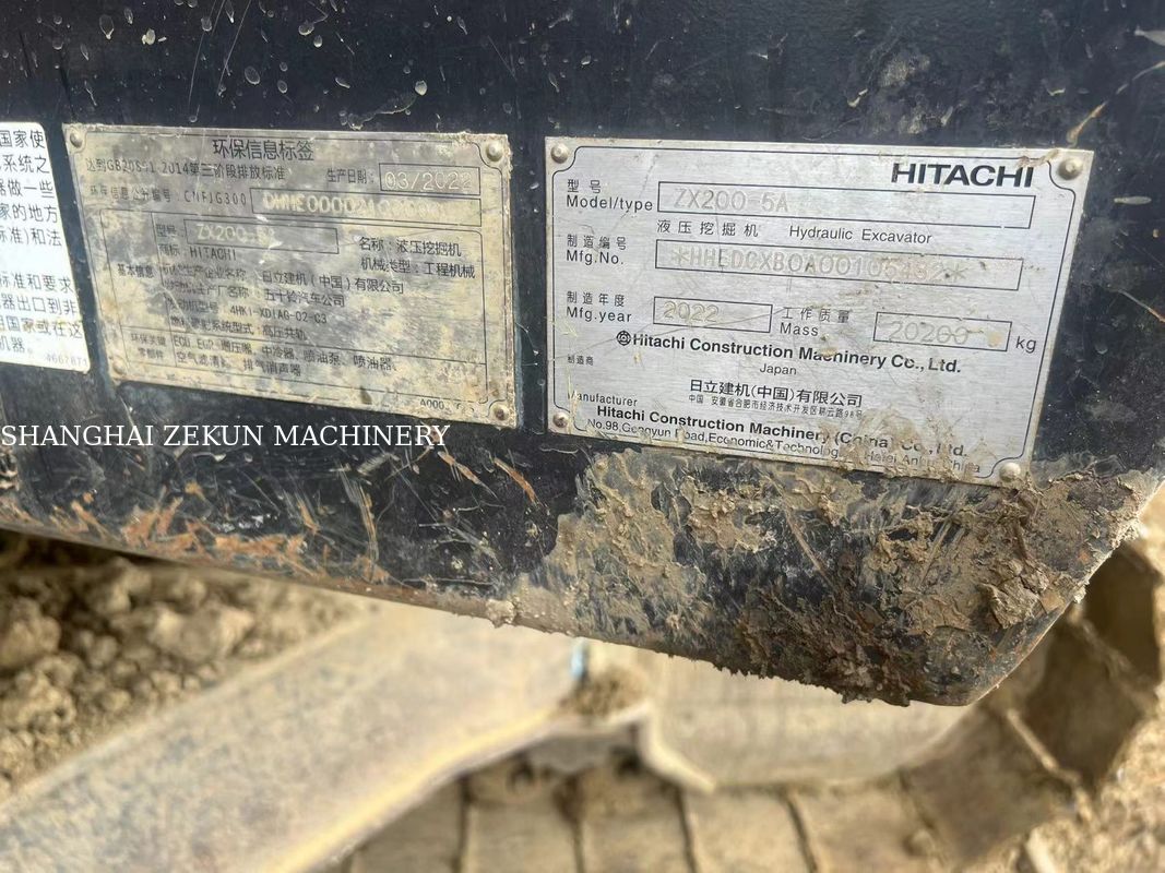 2022 Hitachi ZX200-5A Escavatore con altezza massima di scavo di 9 e velocità di oscillazione di 13,3 giri al minuto 5500 ore