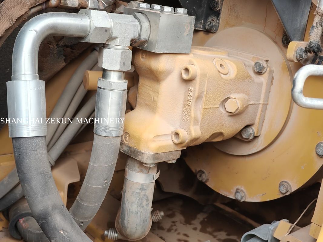 Escavatore CAT 307E2 del 2019 con sbraccio massimo a livello del suolo di 400 mm e capacità del serbatoio carburante di 135 L